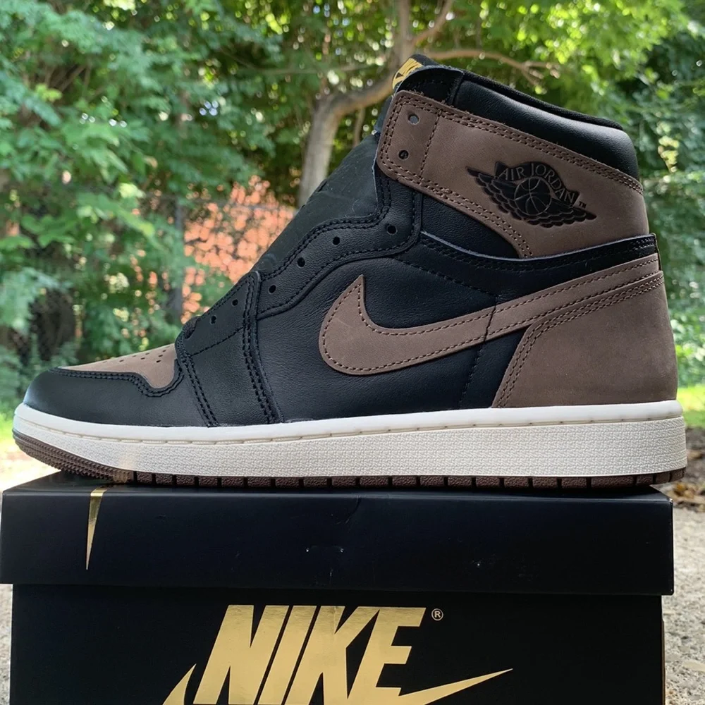 New Jordan 1 Retro High OG “Palomino “ Size 9 men 10.5 Women - Picture 4 of 17